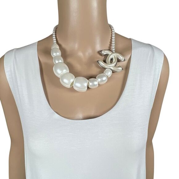 NWT Wolford Aurora Pure Top White L 52729 Biodegradable Skinwear Cradle to Cradl - Picture 5 of 14